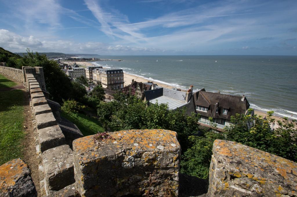 Mercure Trouville Sur Mer Exterior photo